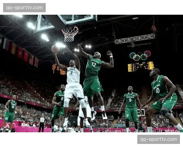 尼克斯豪取八连胜势头正盛 已力压凯尔特人升至东部第二 尼克斯豪取八连胜势头正盛 已力压凯尔特人升至东部第二