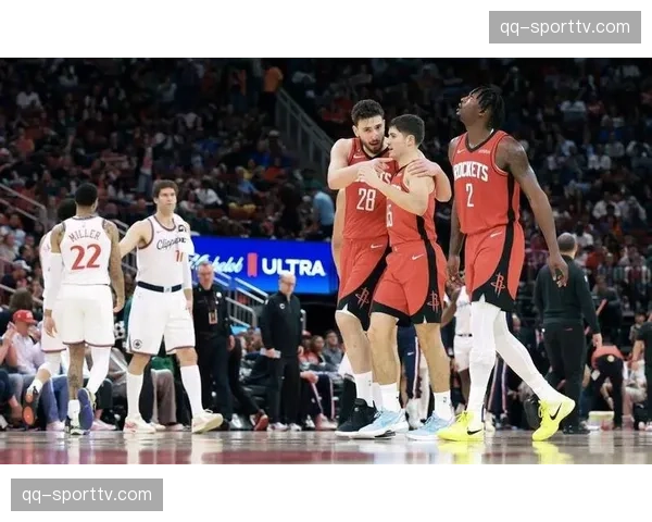 鹈鹕萨迪克·贝25分5篮板4助攻,快船伦纳德25分8篮板空砍 鹈鹕萨迪克·贝25分5篮板4助攻,快船伦纳德25分8篮板空砍